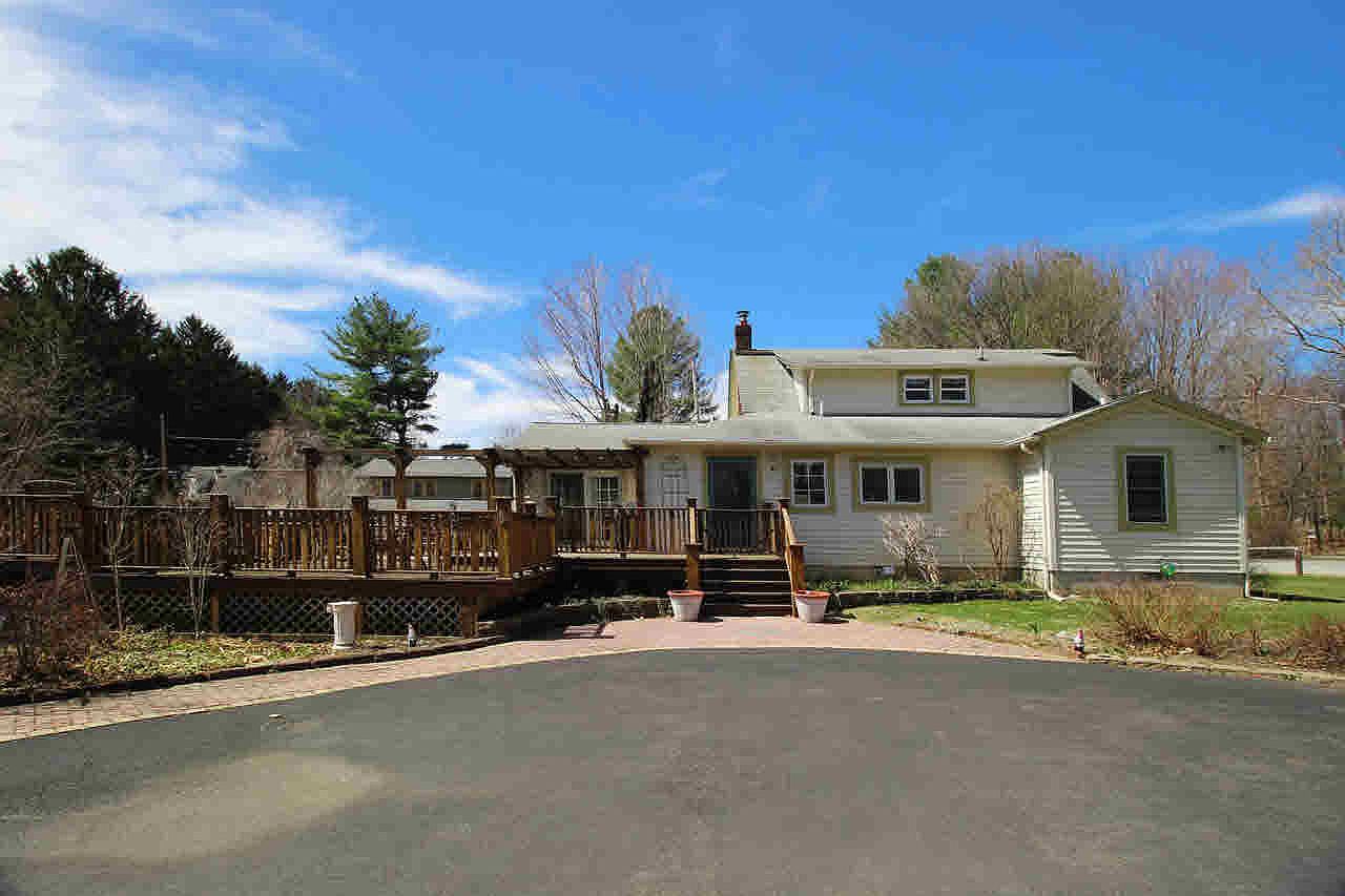 38 Longyear Ave, Tillson, NY 12486 Zillow