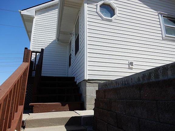 Rear Deck Entry