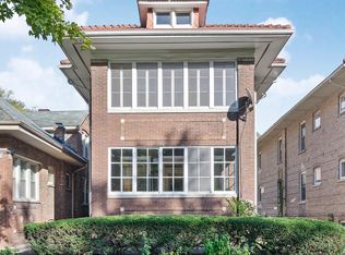 616 N Taylor Ave, Oak Park, IL 60302