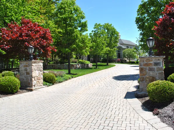 7 Adams Way, Towaco, NJ 07082