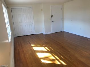 69 Foss Ave #B, Hampton, NJ 08827