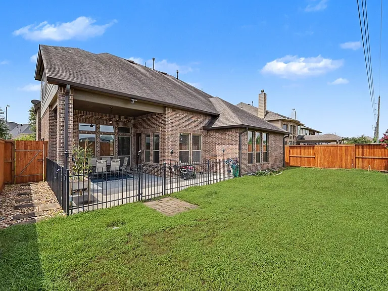 5934 Beeston Hall Ct — Photo 38