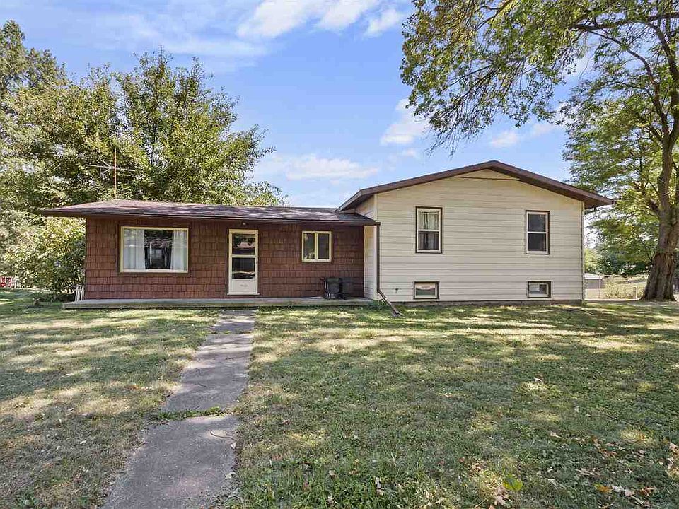 1st image of 1000 Circle Dr