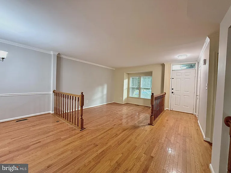 5304 Buxton Ct — Photo 3