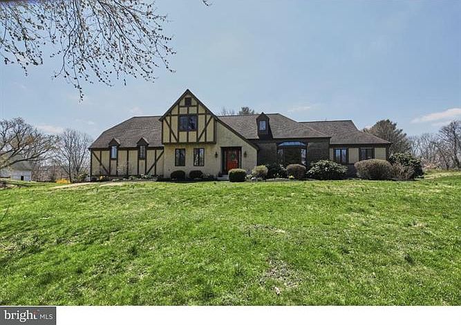 1st image of 1103 Graychal Ln