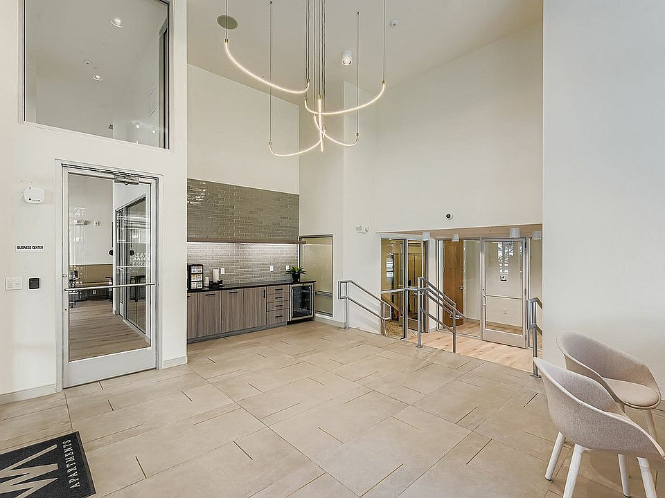 828 Broadway - Web Quality - 001 - 01 Lobby