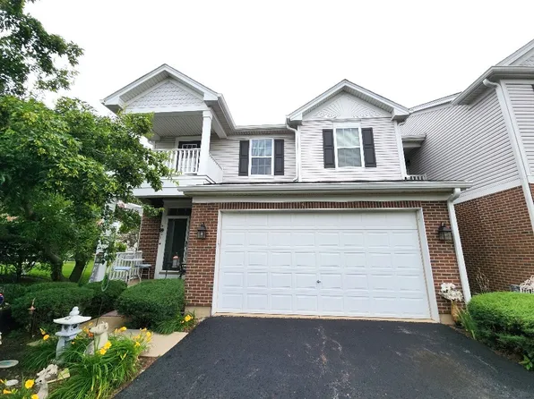 2510 Lorraine Cir, Geneva, IL 60134