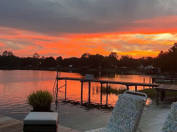 107 CHURCH LAKE Drive, Interlachen, FL 32148