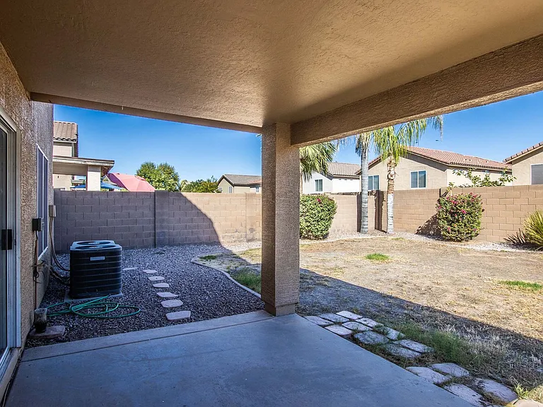 1478 E Stirrup Ln — Photo 29
