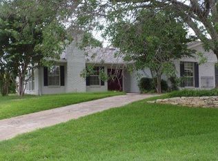 6600 Ducros Ct, Granbury, TX 76049