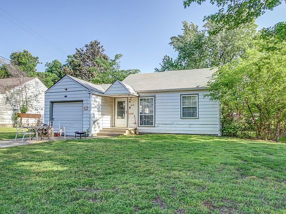 2nd image of 2631 E Newton Ct