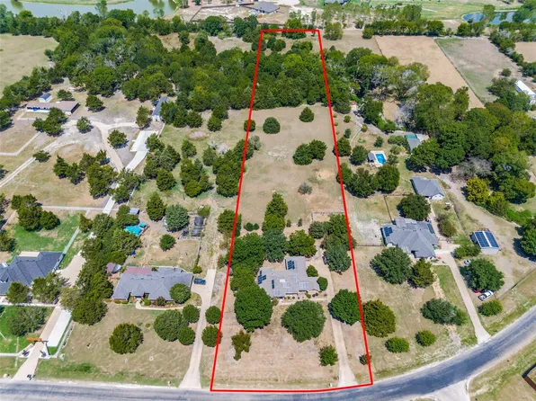 249 Becky Ln, Waxahachie, TX 75165