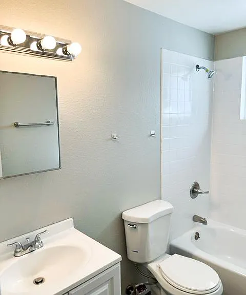 11068 E 4th Way — Photo 6