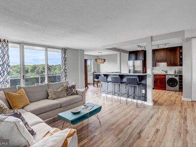 7333 New Hampshire Ave APT 812, Takoma Park, MD, 20912