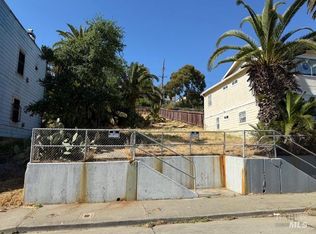208 Carolina Street, Vallejo, CA 94590
