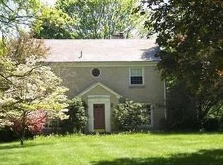 731 Colonial Dr, Youngstown, OH