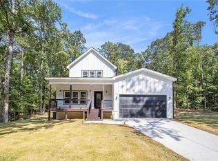 3220 Sweetbriar Dr, Villa Rica, GA 30180