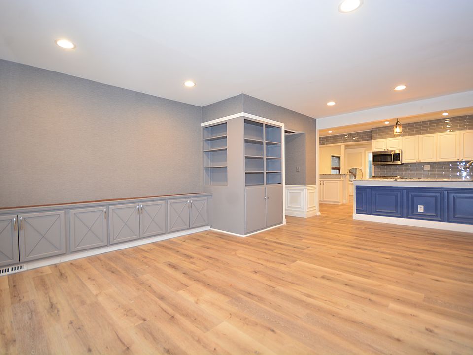1st image of 2364 Yost Blvd