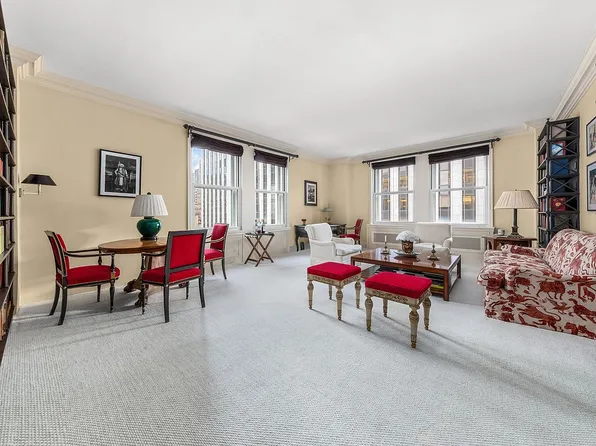 781 5th Ave APT 1611, New York, NY 10022
