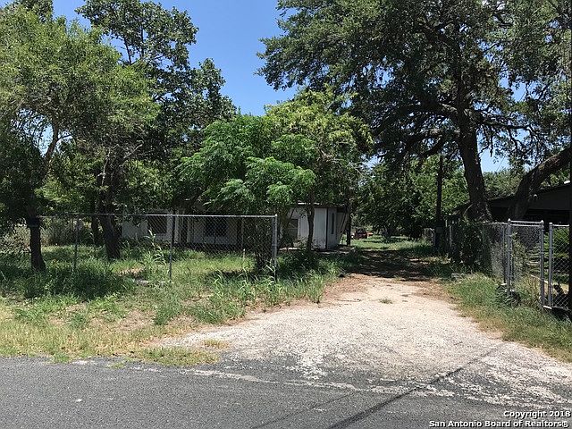 1st image of 4233 Kings Ln