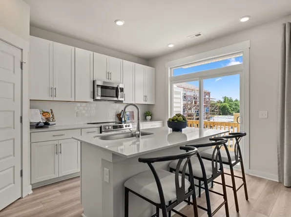 515 Hinton St, Lebanon, TN 37090