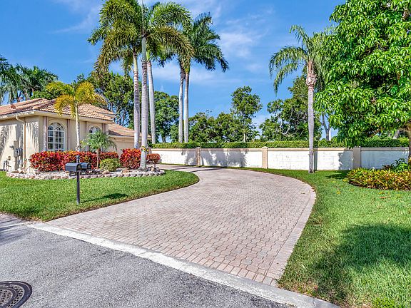 3rd image of 3948 Palladium Lake Drive
