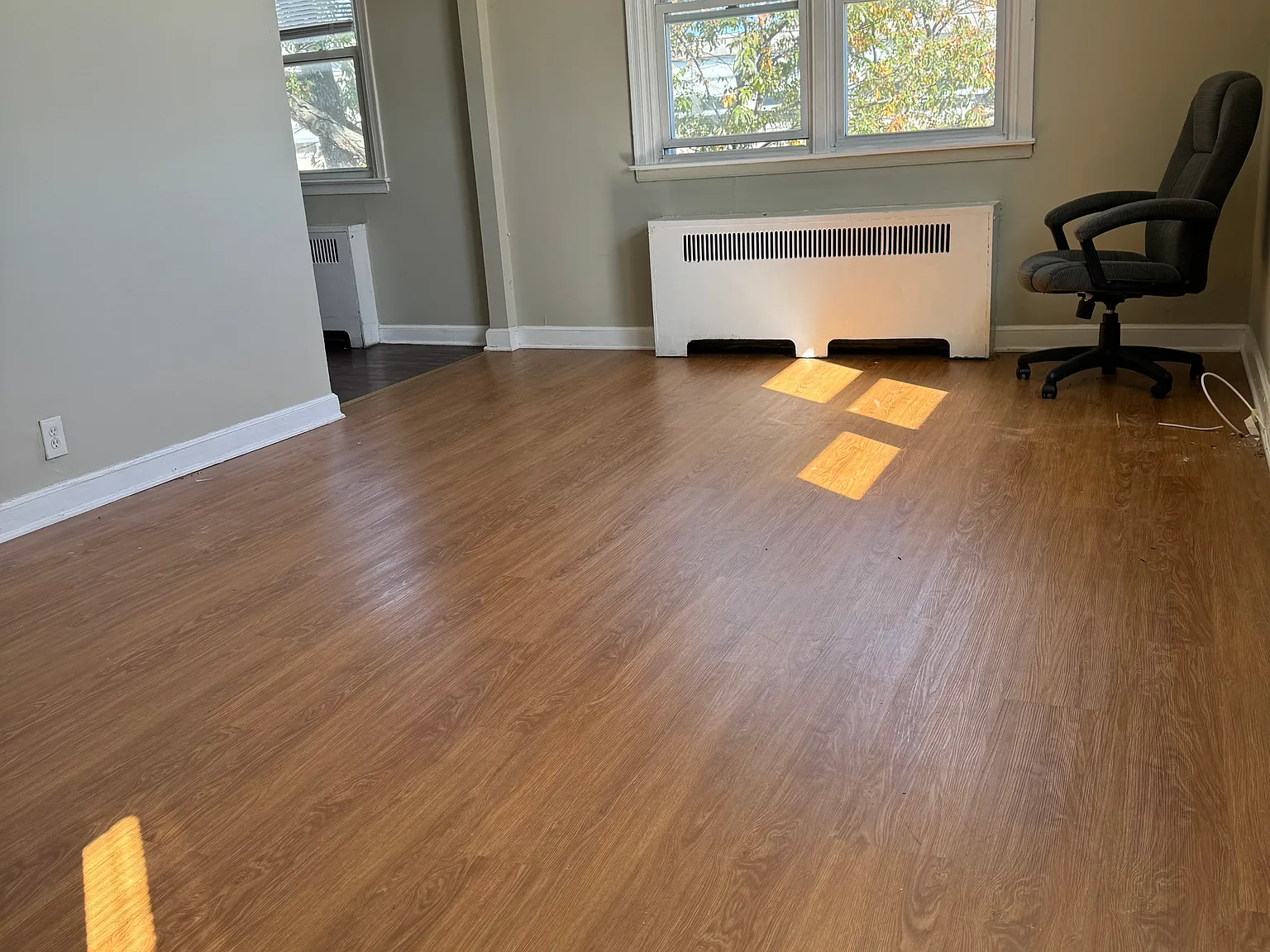 2 bed, 820 sqft, $1,400 — Photo 3
