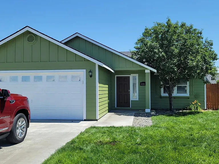 6103 Maryhill Ln — Photo 1