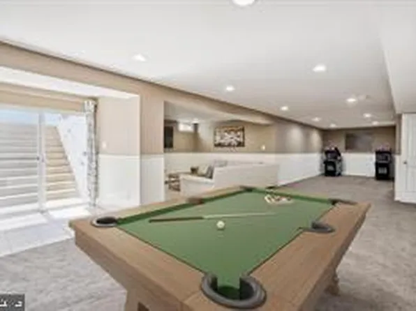 9641 Looking Glass Ct, Bristow, VA 20136