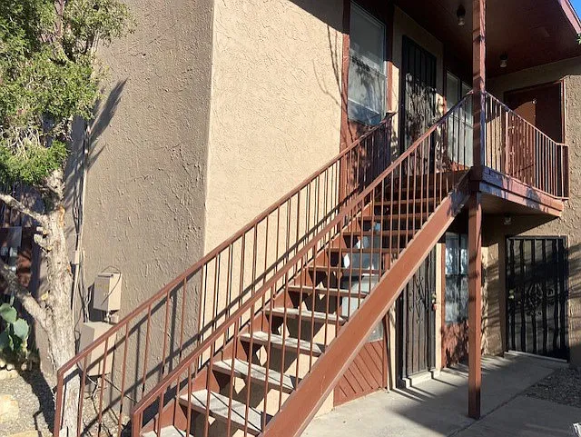 2432 La Fonda Circle #3 — Photo 2