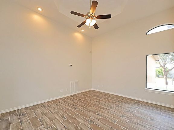 4th image of 3001 Calle Vistoso Ln