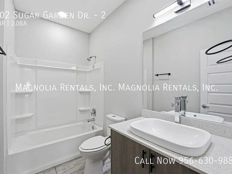 902 Sugar Garden Ave #2 — Photo 6