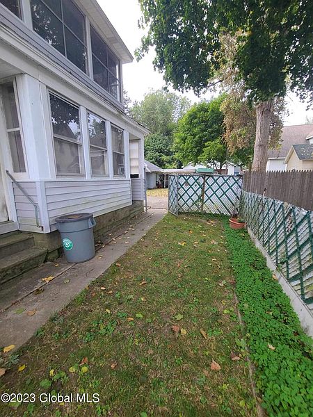 2nd image of 6 Almond Street
