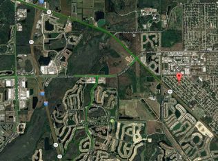 5240/5242 28th St SW UNIT 2, Lehigh Acres, FL 33973