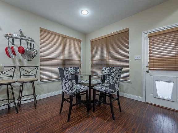 4th image of 12904 Glenville Ct