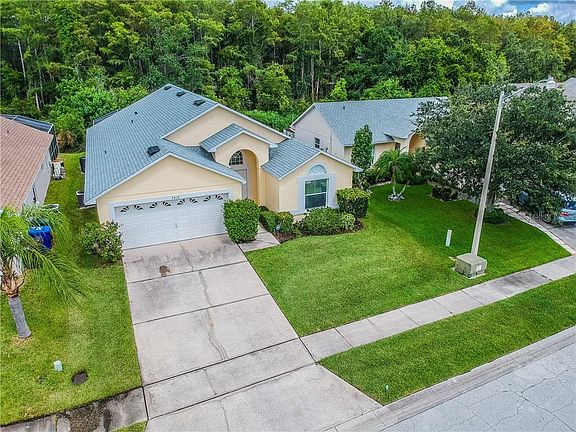 4th image of 2416 Winchester Blvd