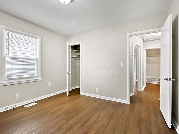 5th image of 318 N 43rd St