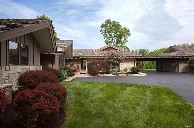 1st image of 14800 Sugarwood Trail Dr