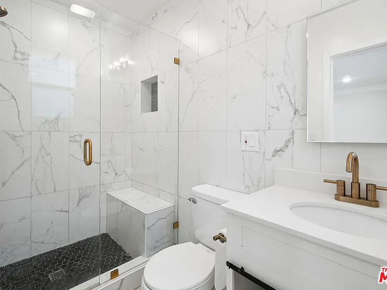 1215 N Hayworth Ave #206 — Photo 11