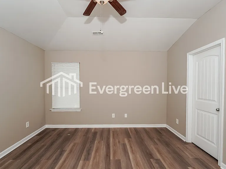 312 Union Station Way — Photo 7