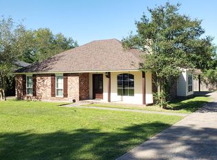 18558 Perkins Oak Rd, Prairieville, LA 70769