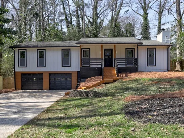 3075 Wayward Dr, Marietta, GA 30066