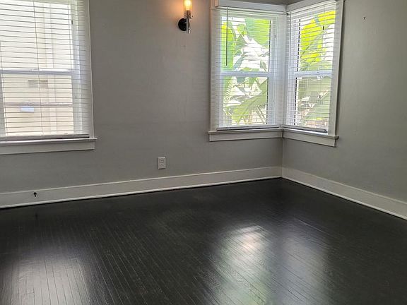 4th image of 5405 Russell Ave