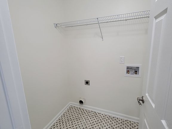 2nd image of 555 E 8th St #1