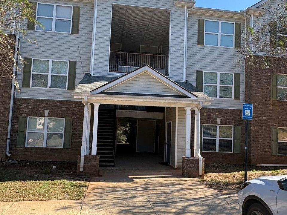 1st image of 4302 Waldrop Pl