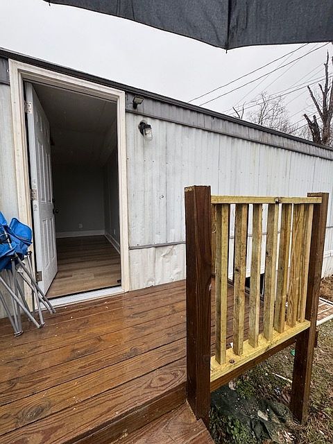 1st image of 685 Old Branch Dr NW