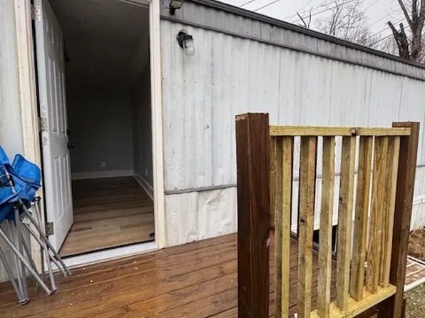 685 Old Branch Dr NW, Moscow, TN 38057