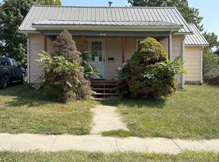 1217 S Main St, Centerville, IA 52544