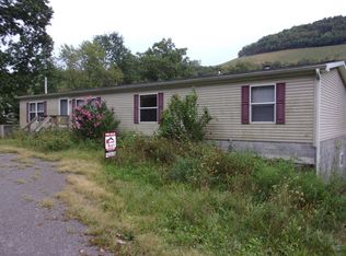 2086 River Rd, Weedville, PA 15868