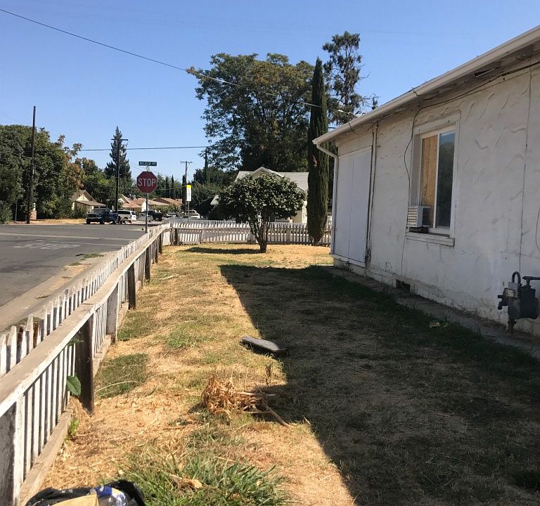 2nd image of 208 Wilbur Ave